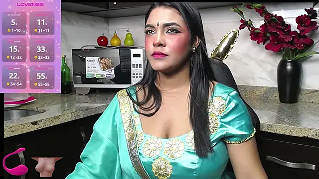 Snapshot of lakshmiraniii chatting on February 2025 06:11:01 PM lakshmiraniii online show from February 2025 06:11:01 PM