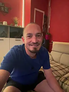 Snapshot of Denislamalice34 chatting on December 2025 09:20:01 PM Denislamalice34 online show from December 2025 09:20:01 PM