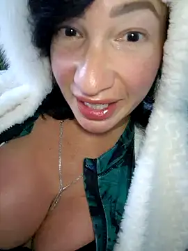 Snapshot of TheGoddessBianca chatting on February 2025 04:00:01 PM TheGoddessBianca online show from February 2025 04:00:01 PM