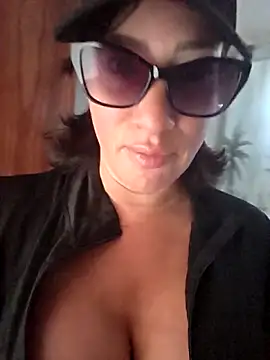 TheGoddessBianca online show from March 2026 09:27:01 AM