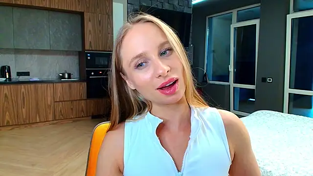 Snapshot of Mad1en chatting on May 2026 01:30:01 PM Mad1en online show from May 2026 01:30:01 PM