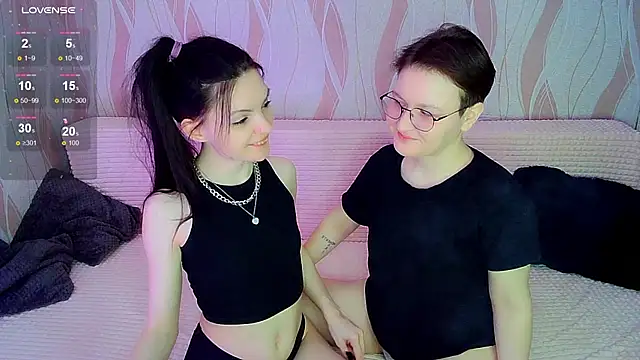  crazy baby  online show from March 2025 03:10:02 PM