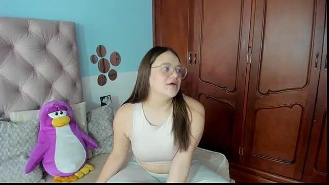 Snapshot of _Sarahh_0 chatting on January 2025 01:45:02 PM Sarahh 0 online show from January 2025 01:45:02 PM