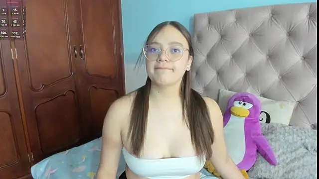 Snapshot of _Sarahh_0 chatting on January 2025 02:14:01 PM Sarahh 0 online show from January 2025 02:14:01 PM