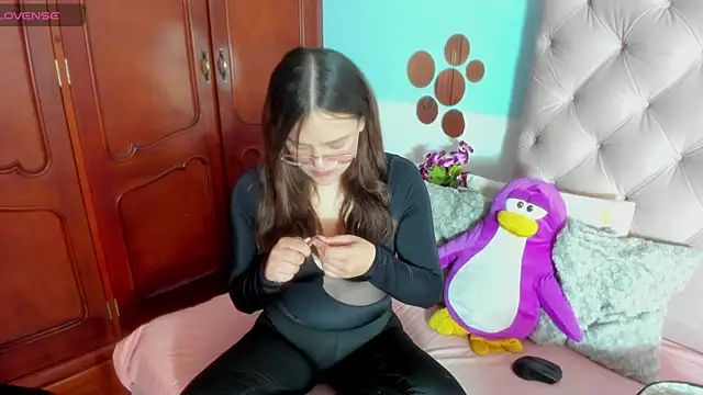 Snapshot of _Sarahh_0 chatting on March 2025 02:45:02 PM Sarahh 0 online show from March 2025 02:45:02 PM