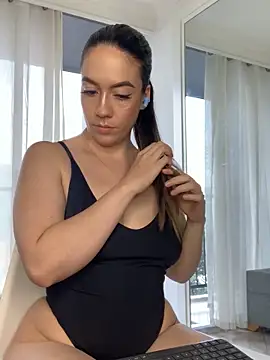 ImAlicee online show from February 2025 10:01:01 PM