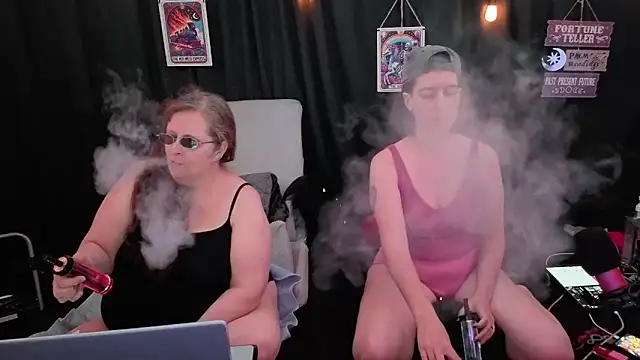 Sexy Mama-69 online show from November 2025 10:20:02 PM