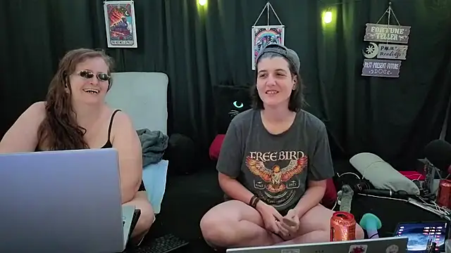 Sexy Mama-69 online show from November 2025 04:27:01 PM