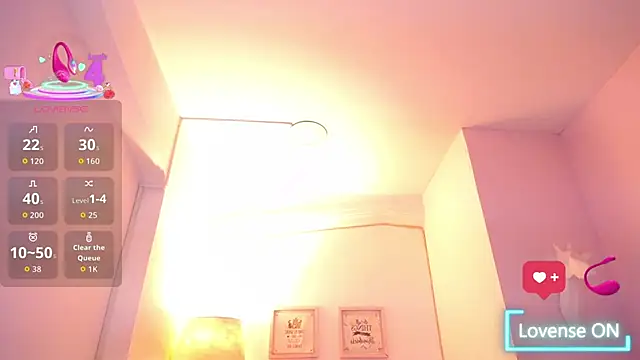 Nahom1  online show from November 2025 09:15:01 PM