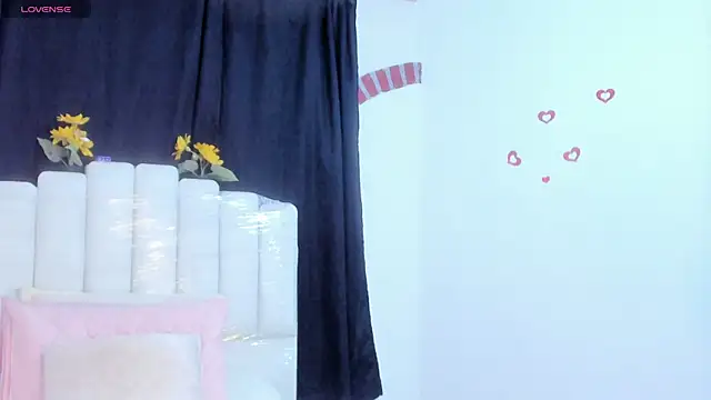 RoxannaBlanche online show from April 2026 11:13:02 AM