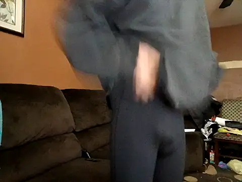 Snapshot of Hugebwc102 chatting on December 2024 10:16:02 AM Hugebwc102 online show from December 2024 10:16:02 AM