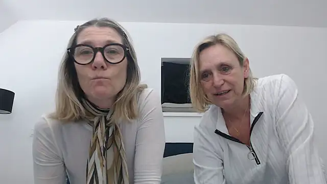 legalyblond online show from March 2026 12:01:01 PM