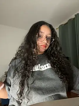 Snapshot of CurlyGirl_1 chatting on October 2025 12:41:02 AM CurlyGirl 1 online show from October 2025 12:41:02 AM