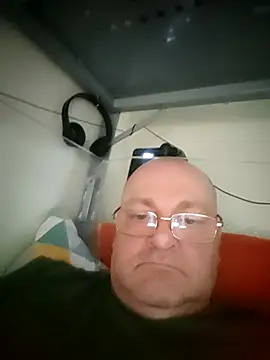 Snapshot of Kocio19688 chatting on November 2025 08:03:01 AM Kocio19688 online show from November 2025 08:03:01 AM