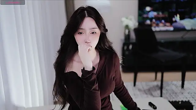 Snapshot of -Aricia- chatting on September 2025 03:22:02 PM -Aricia- online show from September 2025 03:22:02 PM