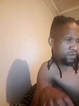 Snapshot of koolbend chatting on November 2025 05:06:01 AM koolbend online show from November 2025 05:06:01 AM