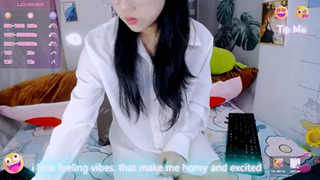 Ly   online show from March 2026 04:40:02 AM