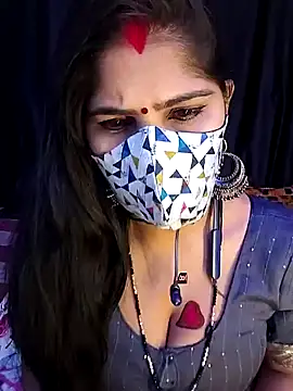 Snapshot of MUMTAJ_1 chatting on December 2024 06:49:01 PM MUMTAJ 1 online show from December 2024 06:49:01 PM