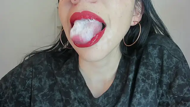 Katty mouth online show from November 2025 09:02:02 PM