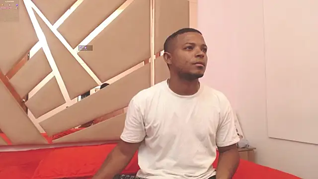 Snapshot of you_and_i9 chatting on November 2025 07:46:02 PM you and i9 online show from November 2025 07:46:02 PM