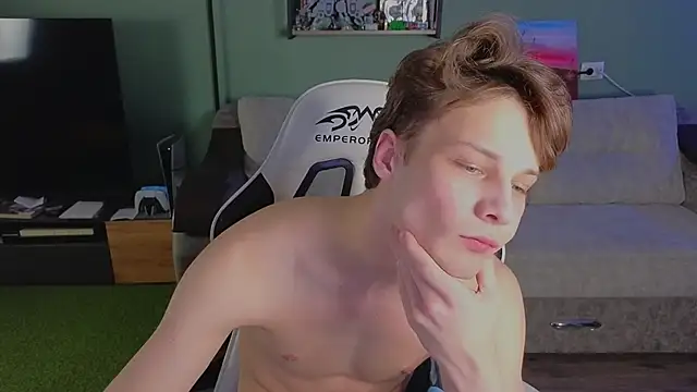 Snapshot of TeddyLiLboy chatting on December 2025 06:37:02 PM TeddyLiLboy online show from December 2025 06:37:02 PM