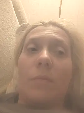 Snapshot of LeraSweet chatting on September 2025 07:16:01 PM LeraSweet online show from September 2025 07:16:01 PM