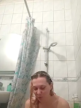 Snapshot of LeraSweet chatting on December 2025 06:41:02 AM LeraSweet online show from December 2025 06:41:02 AM