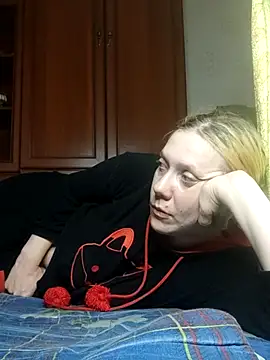 LeraSweet online show from June 2026 08:09:01 PM