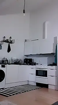 Snapshot of eltoulou chatting on January 2025 02:38:02 PM eltoulou online show from January 2025 02:38:02 PM