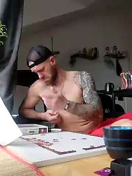 Snapshot of eltoulou chatting on January 2025 11:50:01 AM eltoulou online show from January 2025 11:50:01 AM