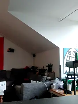 Snapshot of eltoulou chatting on March 2025 04:56:02 PM eltoulou online show from March 2025 04:56:02 PM