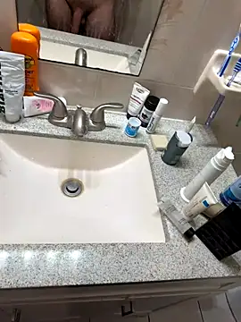 Snapshot of Johnwickkkh chatting on November 2025 08:25:01 AM Johnwickkkh online show from November 2025 08:25:01 AM