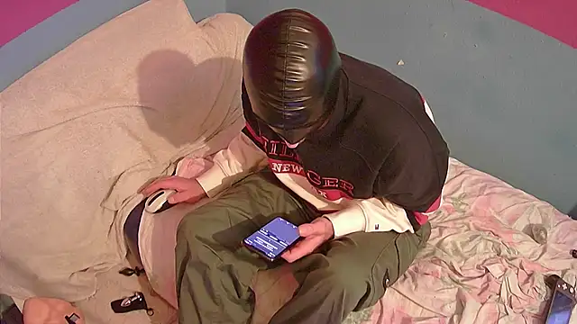 Markxen cam online show from October 2025 02:48:02 PM