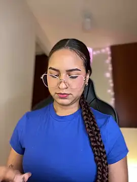 Snapshot of gretta_kler1 chatting on December 2024 11:02:02 PM gretta kler1 online show from December 2024 11:02:02 PM