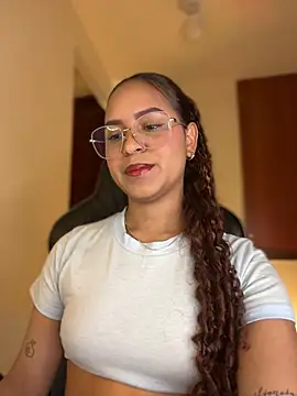 Snapshot of gretta_kler1 chatting on January 2025 03:15:02 PM gretta kler1 online show from January 2025 03:15:02 PM