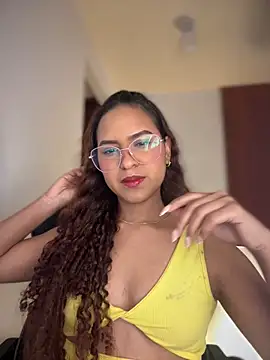 Snapshot of gretta_kler1 chatting on February 2025 08:18:01 PM gretta kler1 online show from February 2025 08:18:01 PM