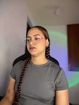 Snapshot of gretta_kler1 chatting on March 2025 02:23:02 PM gretta kler1 online show from March 2025 02:23:02 PM