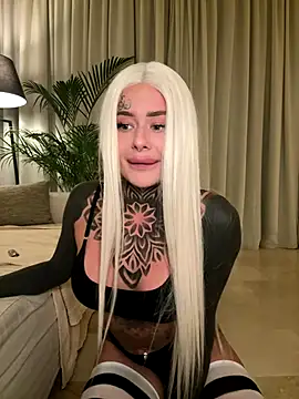 Snapshot of bambixboo chatting on November 2025 09:13:01 PM bambixboo online show from November 2025 09:13:01 PM