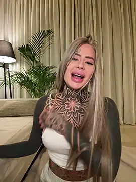 Snapshot of bambixboo chatting on November 2025 08:30:02 PM bambixboo online show from November 2025 08:30:02 PM