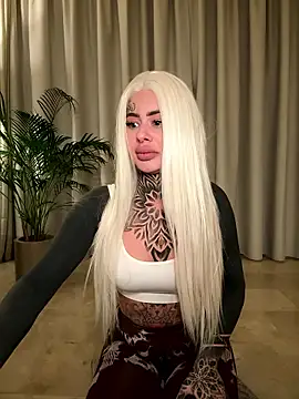 bambixboo online show from January 2026 08:03:02 PM