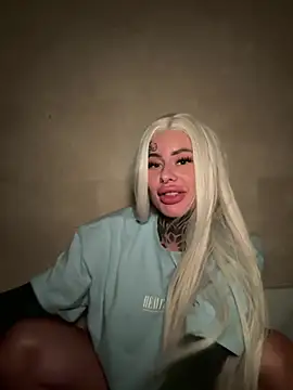 bambixboo online show from July 2026 10:14:01 PM