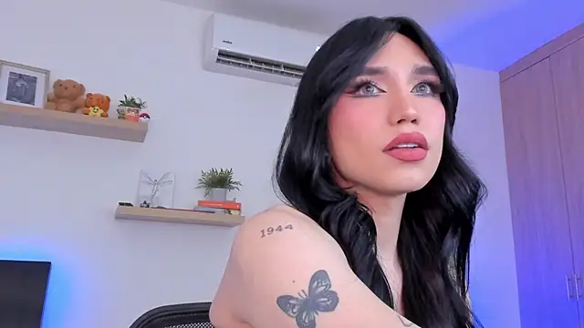 Snapshot of rose_saenz chatting on February 2025 05:09:02 PM rose saenz online show from February 2025 05:09:02 PM