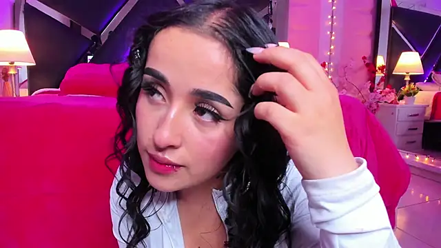 Snapshot of Andrex_Joness chatting on February 2025 02:29:01 AM Andrex Joness online show from February 2025 02:29:01 AM