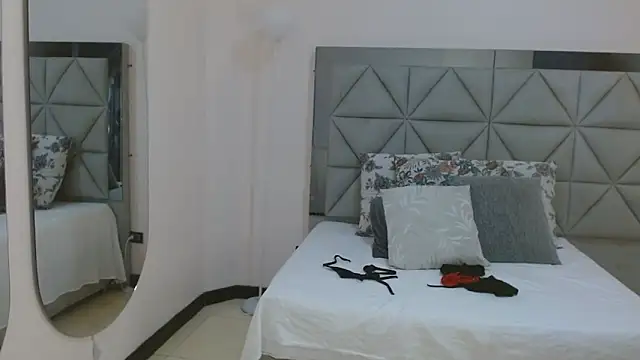 Snapshot of genesis_moretz chatting on March 2026 03:41:02 AM genesis moretz online show from March 2026 03:41:02 AM