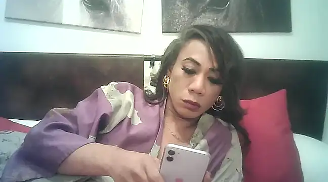 Snapshot of CaramelDipper chatting on December 2024 06:31:01 AM CaramelDipper online show from December 2024 06:31:01 AM