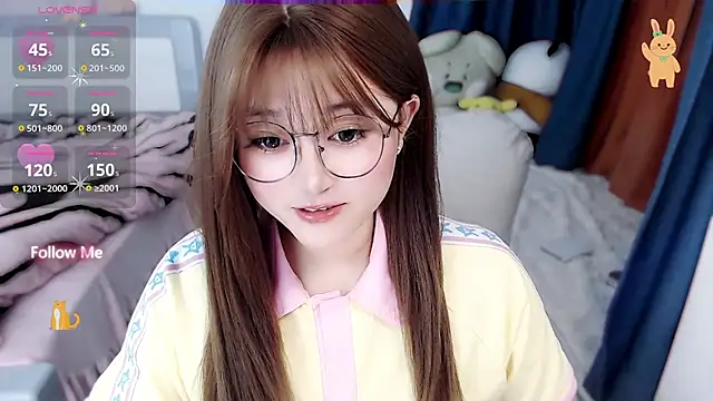 Snapshot of Sweet-18wanwan chatting on November 2025 01:12:02 PM Sweet-18wanwan online show from November 2025 01:12:02 PM