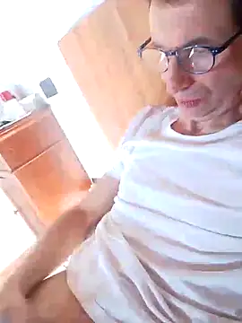 Snapshot of Anastasio33 chatting on January 2025 10:23:02 AM Anastasio33 online show from January 2025 10:23:02 AM