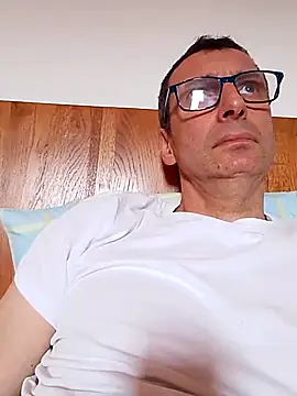 Snapshot of Anastasio33 chatting on June 2026 03:58:02 PM Anastasio33 online show from June 2026 03:58:02 PM