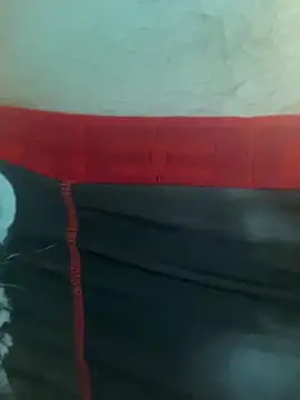 Snapshot of youlo71 chatting on October 2025 09:03:01 PM youlo71 online show from October 2025 09:03:01 PM