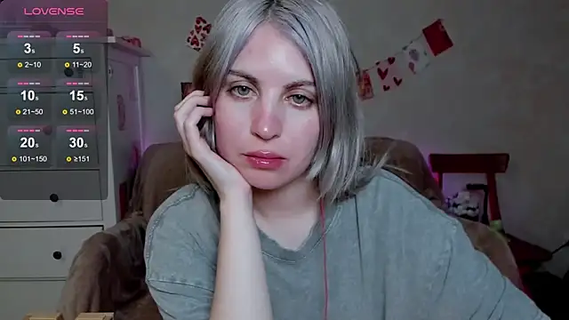 Snapshot of pawpaws chatting on June 2026 11:23:01 AM pawpaws online show from June 2026 11:23:01 AM